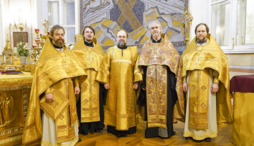 ДУХОВЕНСТВО
